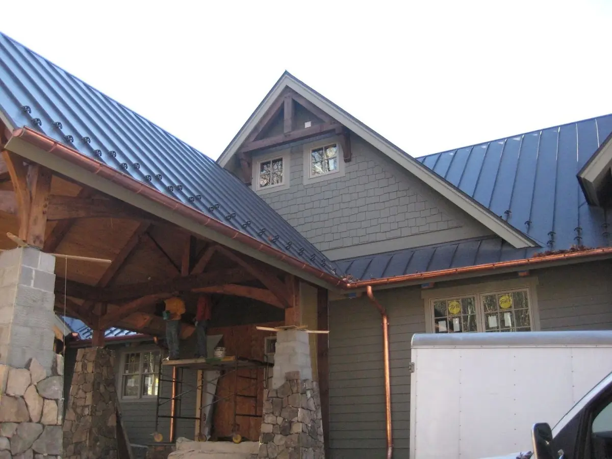 Craftsman Roofing team delivering quality roofing work in Uhlers Crossing